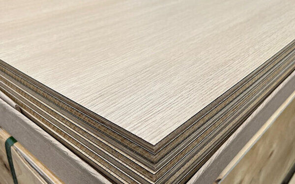 Фанера трудногорючая облицованная пластиком 2500х1250 (HPL)