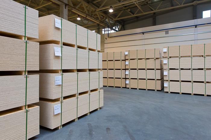 Когда защита фанерных листов особенно важна